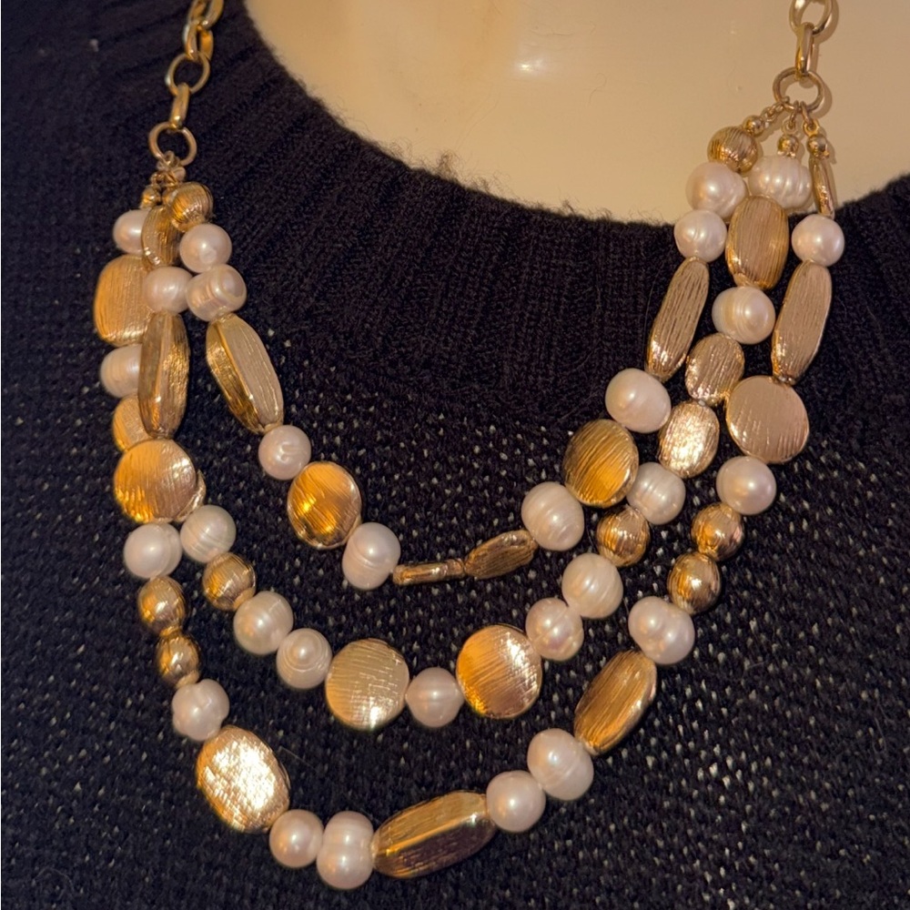White House Black Market Goldtone Necklace Faux Pearl Necklace Jewelry